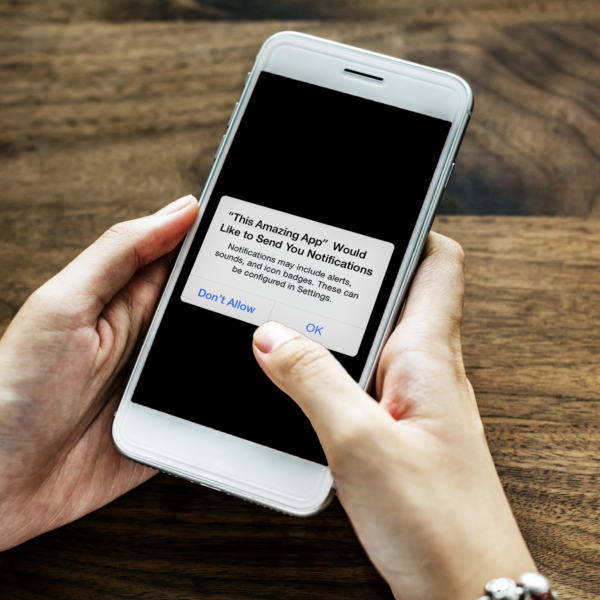 push-notification-smartphone